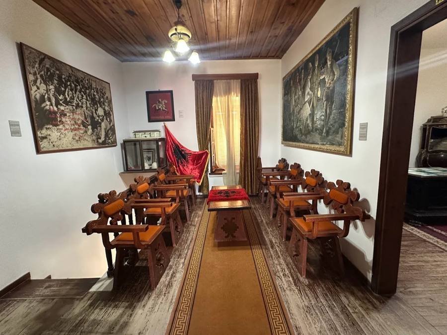 Vlorë — photo 4