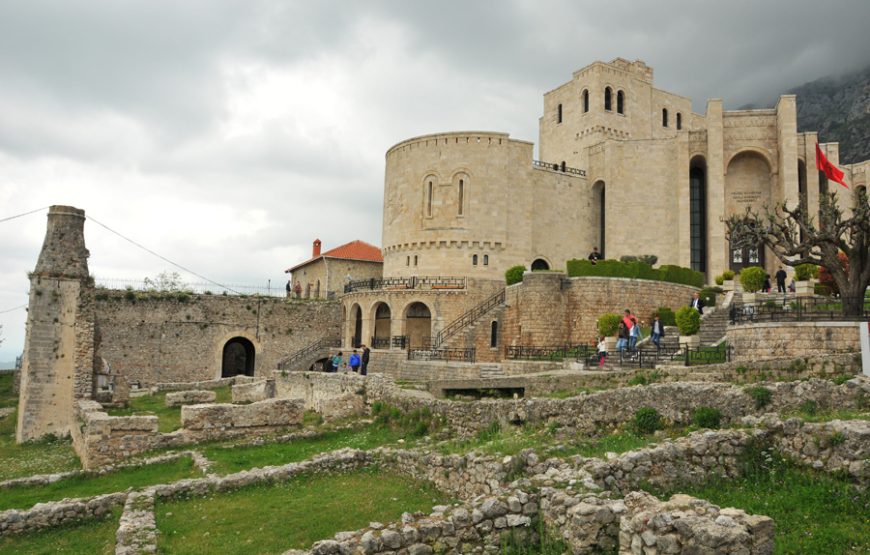 Daily trip to Kruja